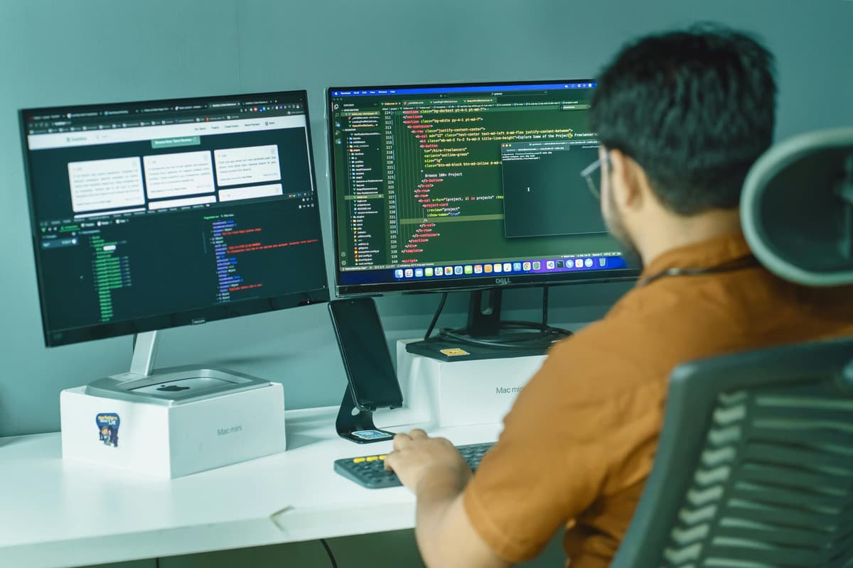 Professional web development services by Quixilon Technologies in Pune